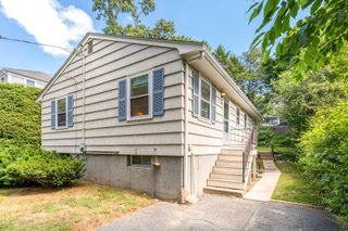 Epping St, Arlington, MA 02474